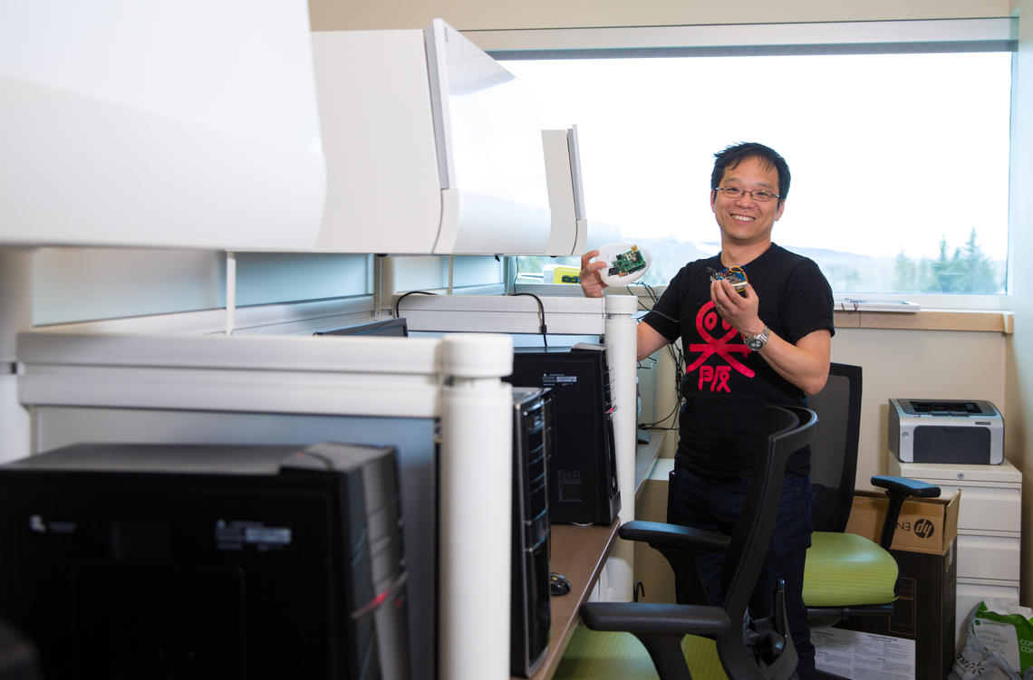 University of Calgary's Steve Liang, associate professor in the Schulich School of Engineering and entrepreneur is working to champion the Internet of Things, a cool new area of technological development where devices are interconnected and connected to the Internet allowing for objects, apps and data to work together.