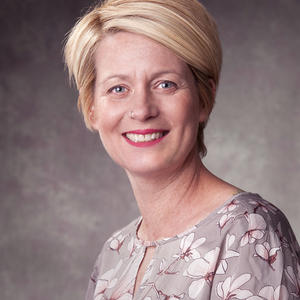 Suzanne Curtin