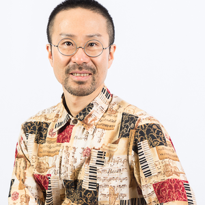 Naotaka's headshot