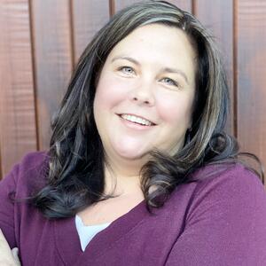 Lorelli Nowell Headshot